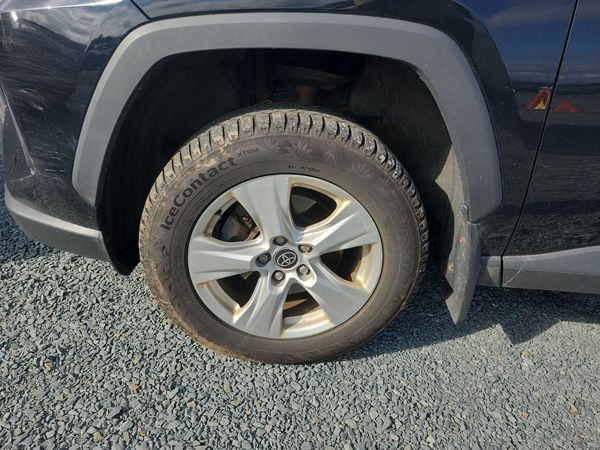 2021 Toyota RAV4 Awd Hybrid Le XLE Premium HV