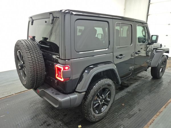 2023 Jeep Wrangler SAHARA ALTITUDE