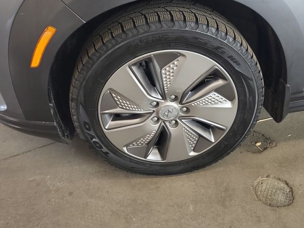 2021 Hyundai KONA ELECTRIC PREFERRED SEL