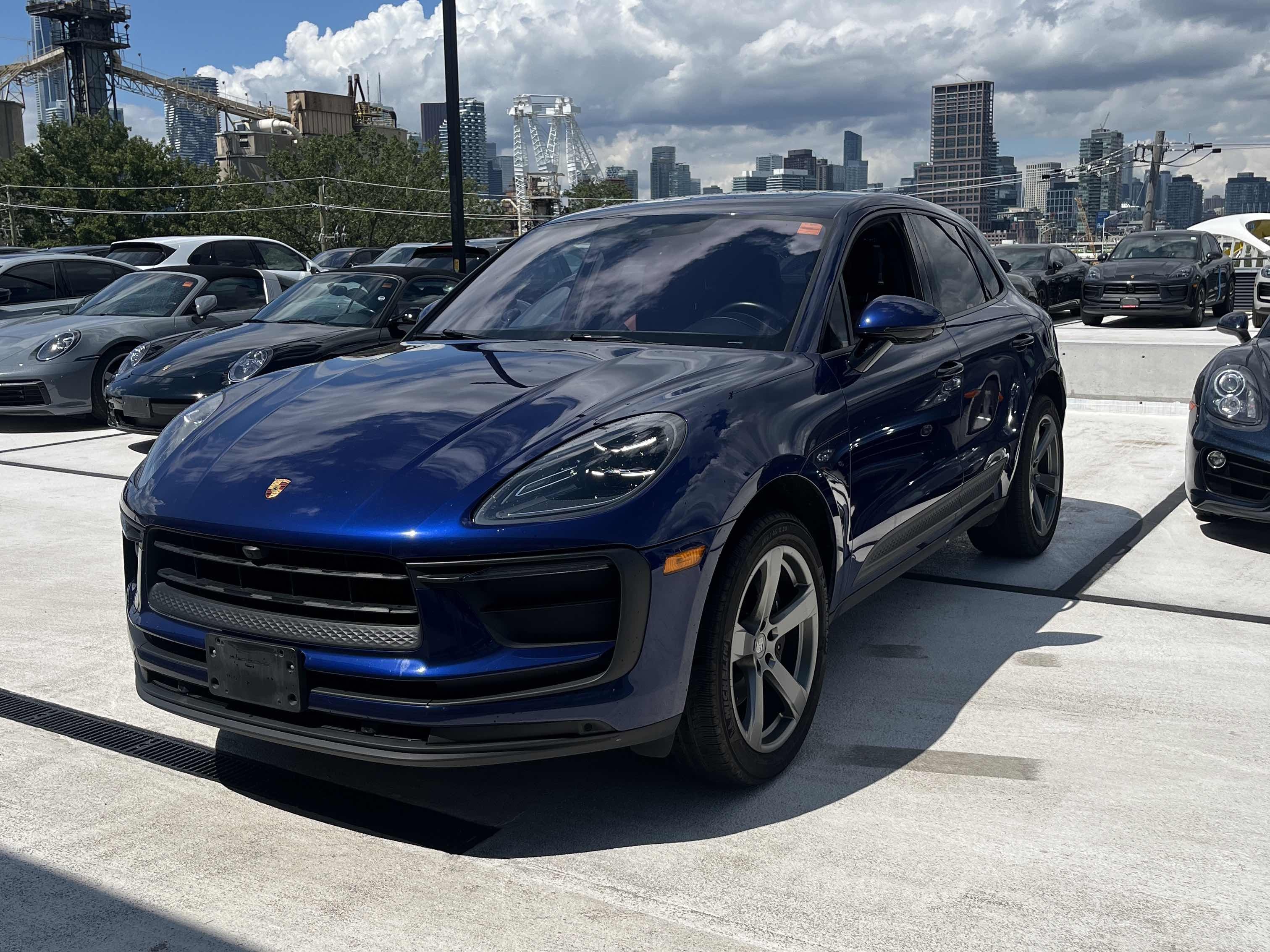2023 Porsche Macan AWD Macan / Macan T