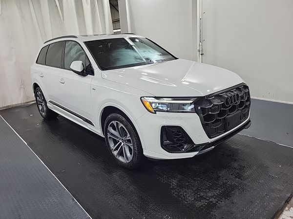 2025 Audi Q7 55 TFSI QUATTRO