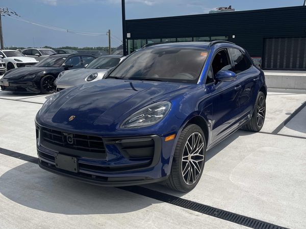 2024 Porsche MACAN
