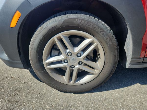 2023 Hyundai Kona 2.0l Awd Essential