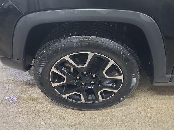 2020 Jeep COMPASS UPLAND II Sport