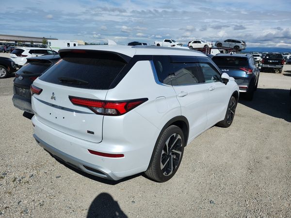 2024 Mitsubishi Outlander GT SEL, GT SR