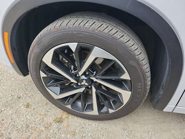 2024 Mitsubishi Outlander GT SEL, GT SR