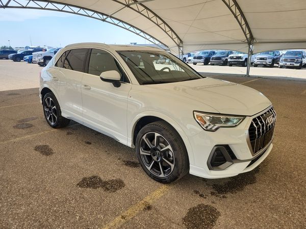 2025 Audi Q3 PROGRESSIV