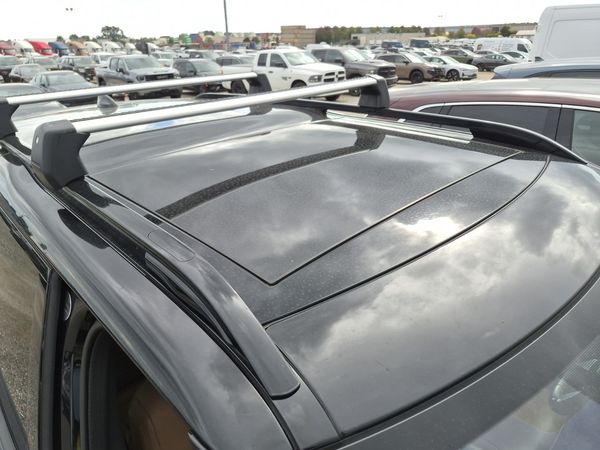 2023 Land Rover Discovery R-DYNAMIC S