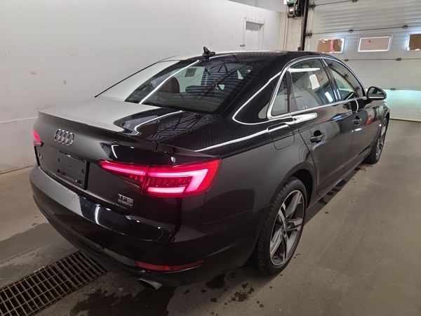 2017 Audi A4 TECHNIK quattro Technik