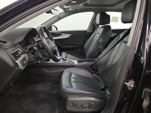 2017 Audi A4 TECHNIK quattro Technik