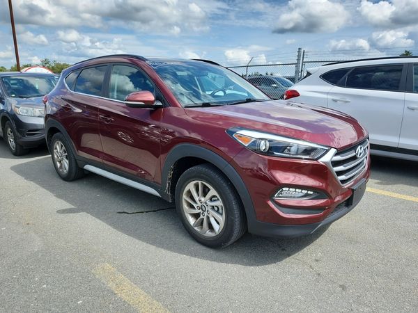 2017 Hyundai Tucson Awd 4dr 2.0l Luxury