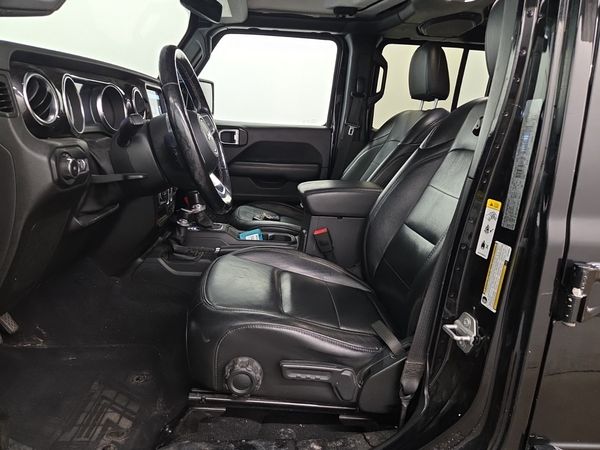 2020 Jeep WRANGLER UNLIMITED SAHARA ALTITUDE