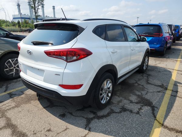 2017 Hyundai Tucson SE