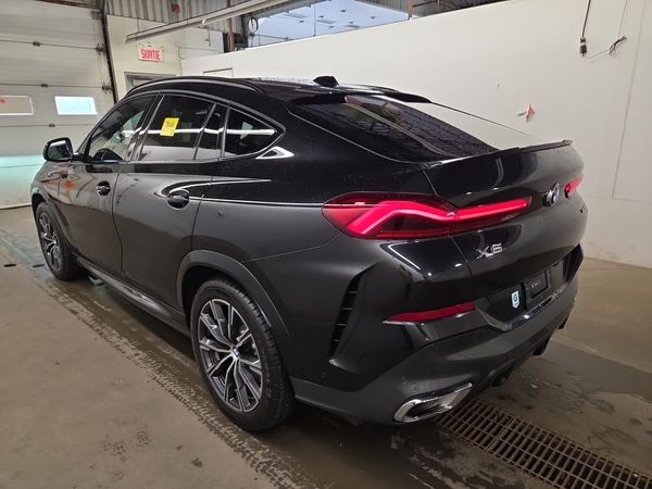 2024 BMW X6 XDRIVE40I