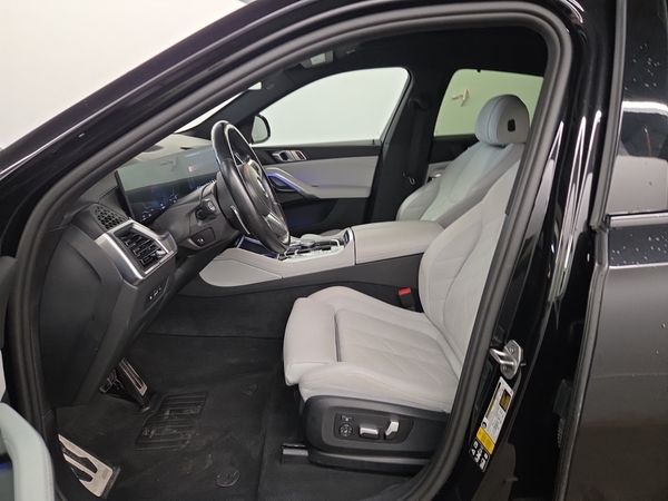 2024 BMW X6 XDRIVE40I