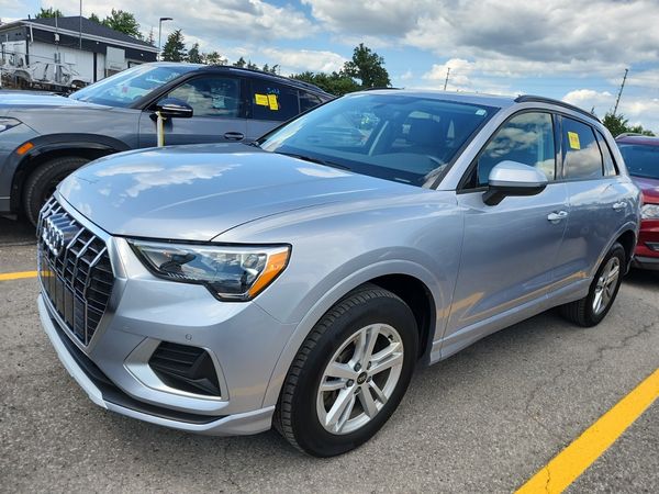 2022 Audi Q3 KOMFORT