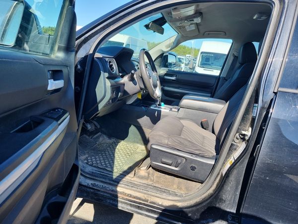 2021 Toyota Tundra 4x4 Double Cab Crew Cab Std Bed SR5 grade