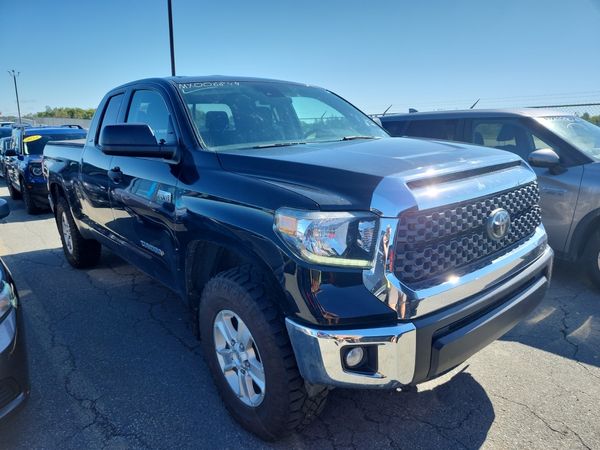 2021 Toyota Tundra 4x4 Double Cab Crew Cab Std Bed SR5 grade