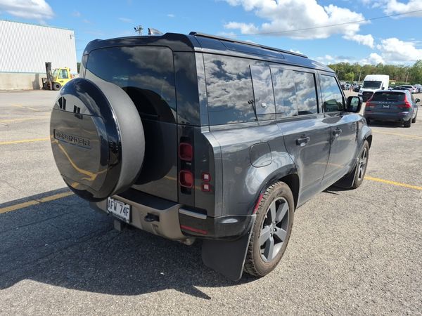 2024 Land Rover DEFENDER X-DYNAMIC SE 110 X-Dynamic SE