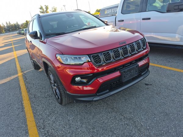 2026 Jeep COMPASS LIMITED