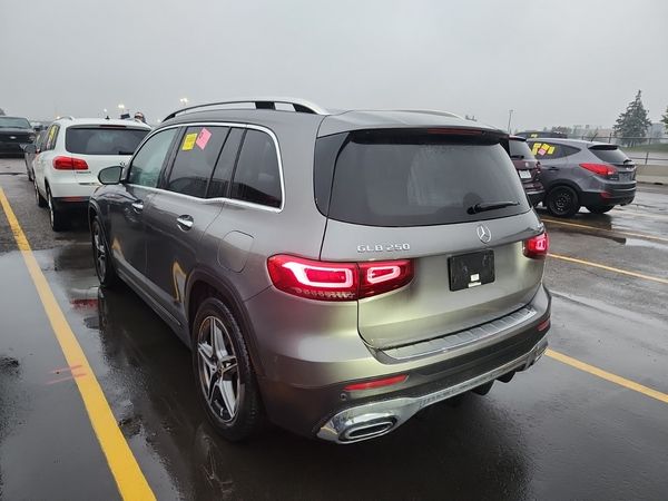 2022 Mercedes-Benz GLB GLB 250 GLB250 / GLB250 4MATIC