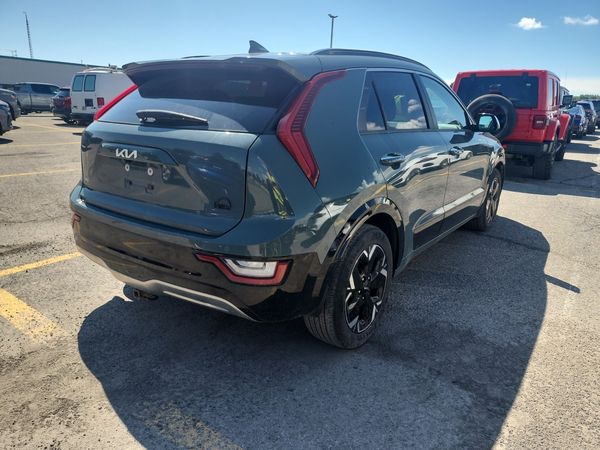 2023 Kia NIRO EV LIMITED Wave