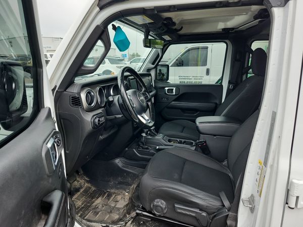 2020 Jeep Wrangler Unlimited 4x4 Sahara