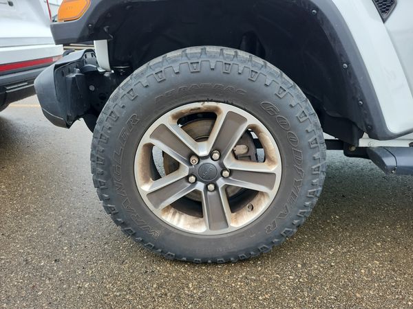 2020 Jeep Wrangler Unlimited 4x4 Sahara