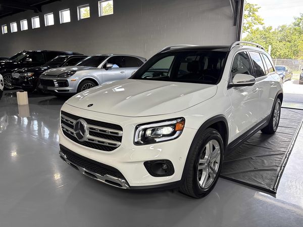 2022 Mercedes-Benz GLB AMG GLB 35 AMG GLB35