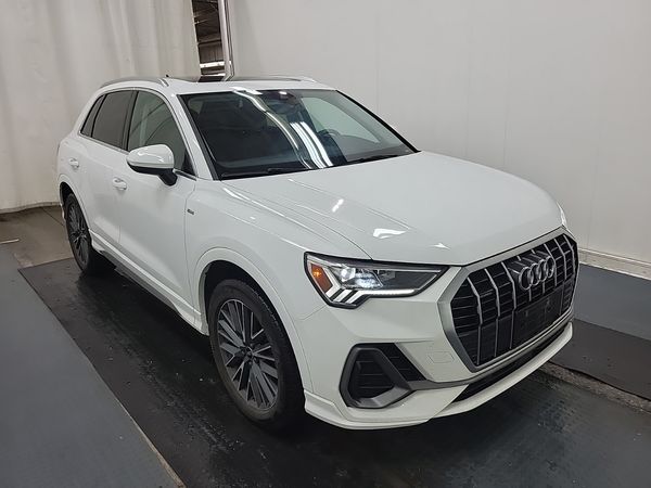 2022 Audi Q3 PROGRESSIV