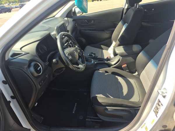 2021 Hyundai KONA PREFERRED SEL