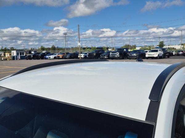 2021 Hyundai KONA PREFERRED SEL