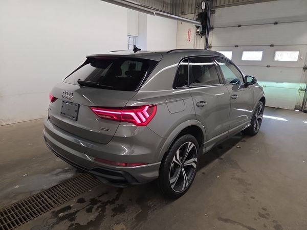 2024 Audi Q3 PROGRESSIV