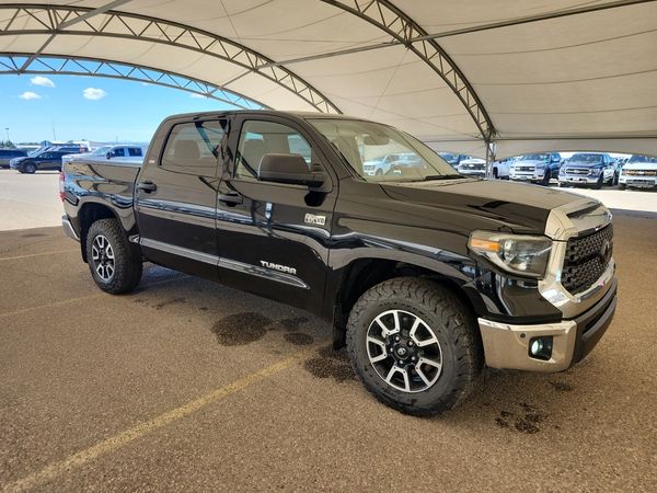 2021 Toyota TUNDRA 4WD SR5 CREW CAB SHORT BED SR5 grade