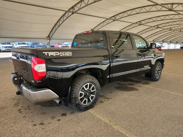 2021 Toyota TUNDRA 4WD SR5 CREW CAB SHORT BED SR5 grade