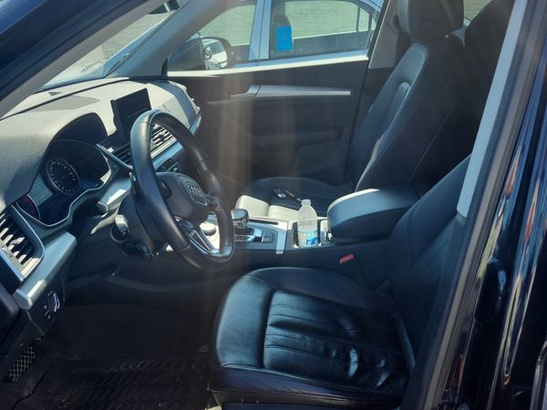 2019 Audi Q5 45 Tfsi Quattro Komfort quattro Premium