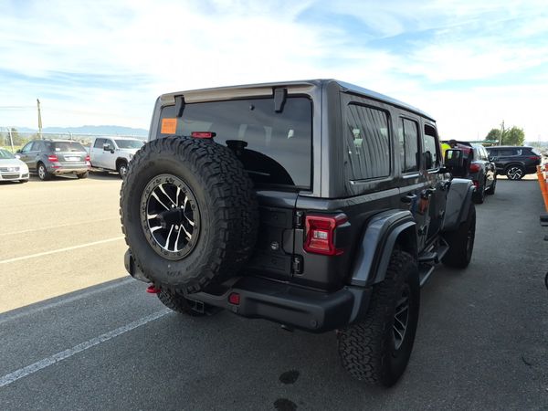 2025 Jeep Wrangler RUBICON X
