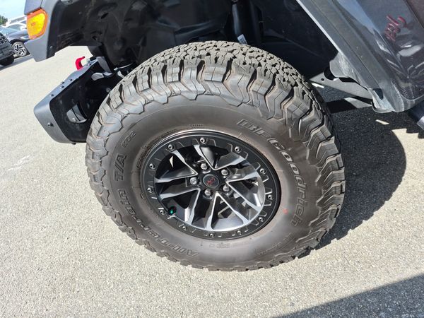 2025 Jeep Wrangler RUBICON X