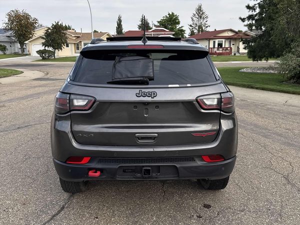 2022 Jeep Compass Trailhawk Elite