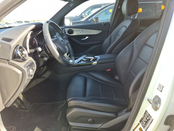 2017 Mercedes-Benz GLC GLC 300 GLC300 Base-4M