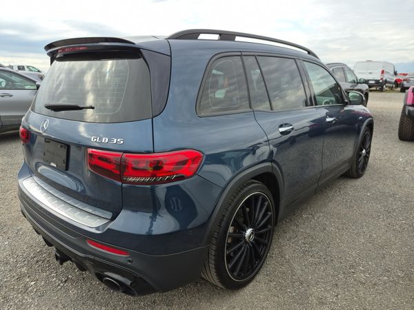 2021 Mercedes-Benz GLB AMG GLB 35 AMG GLB35