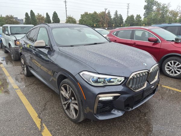 2021 BMW X6 M50I