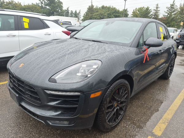 2018 Porsche MACAN GTS
