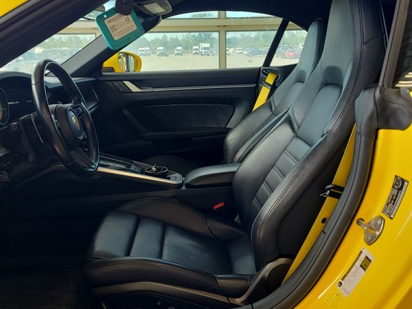 2022 Porsche 911 TURBO Turbo / Turbo S