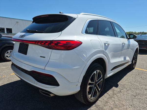 2025 Audi Q5 PROGRESSIV quattro Premium Plus