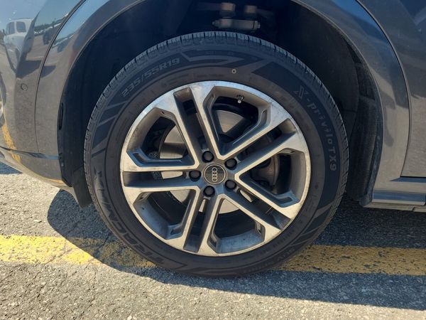 2025 Audi Q5 PROGRESSIV quattro Premium Plus