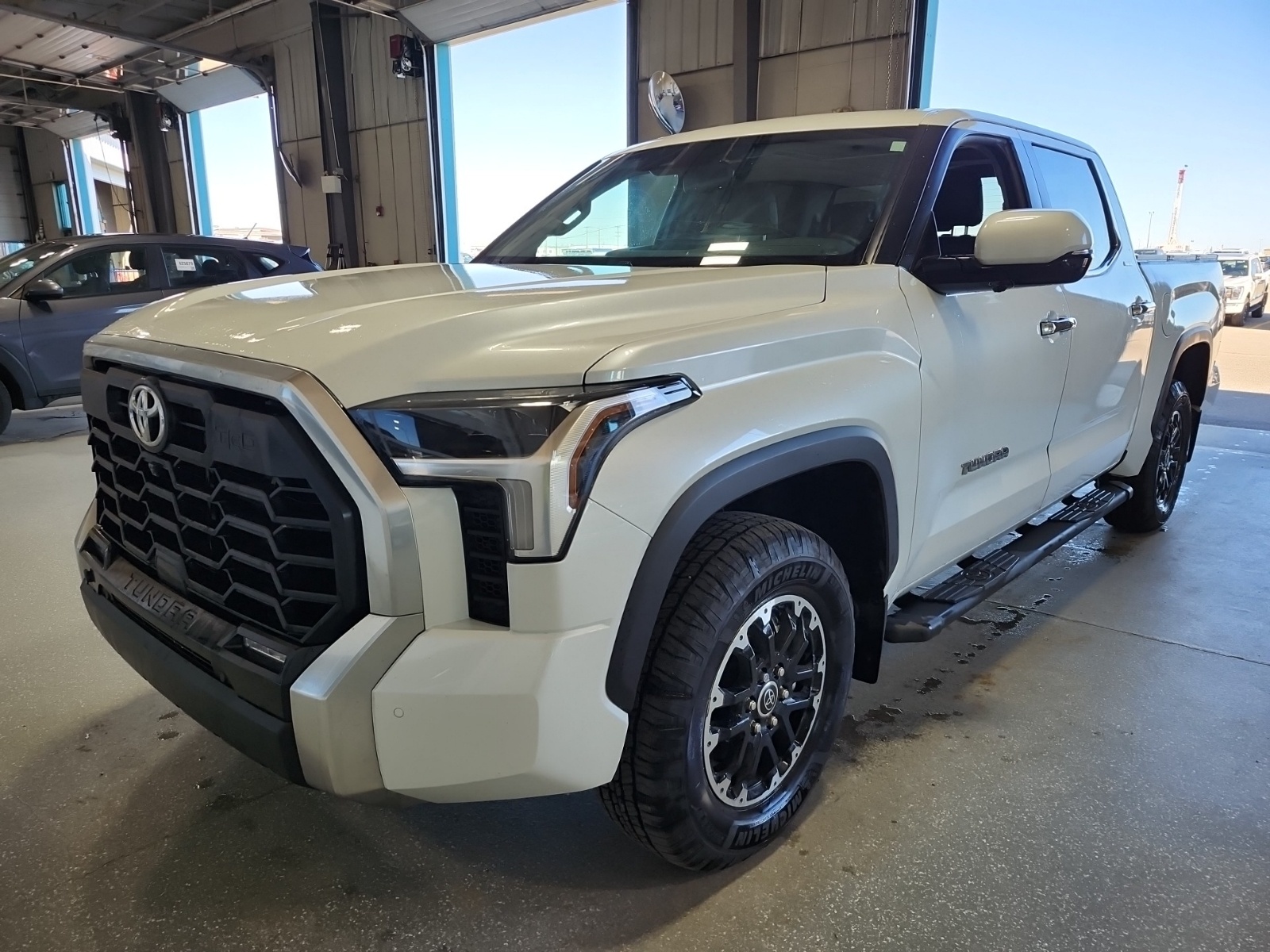 2024 Toyota Tundra LIMITED CREW CAB SHORT BED