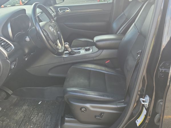 2019 Jeep Grand Cherokee 4x4 Altitude Laredo