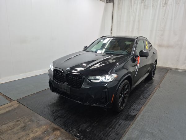 2023 BMW X4 XDRIVE30I