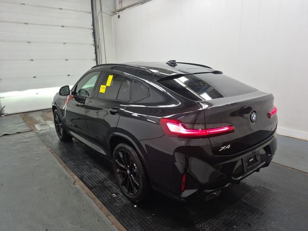 2023 BMW X4 XDRIVE30I